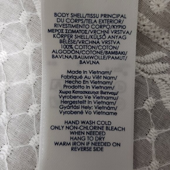 NEW Chaps Petite Eyelet 100% Cotton White Shirt - Picture 8 of 8